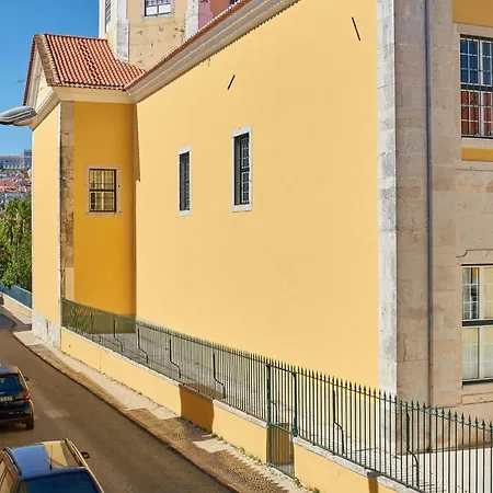 Charming apartment em Belém-Books&Canvas-2
